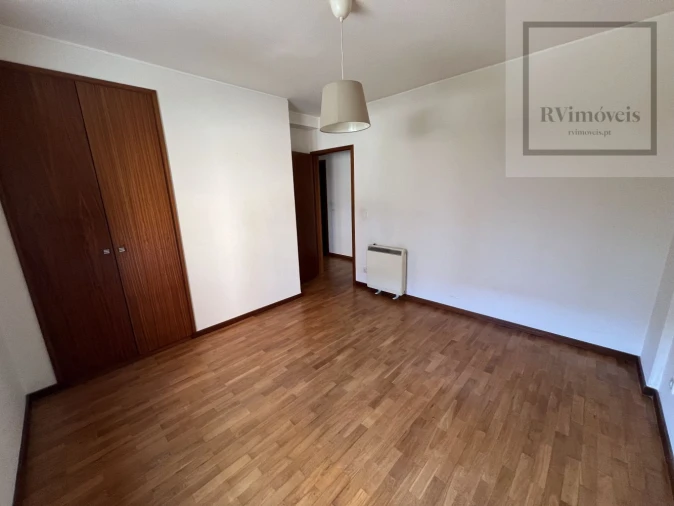 Apartamento T3 para Venda em São Mamede de Infesta e Senhora da Hora Foto 33