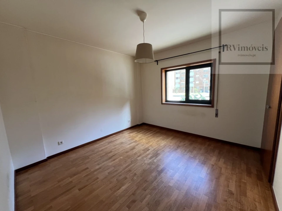 Apartamento T3 para Venda em São Mamede de Infesta e Senhora da Hora Foto 32