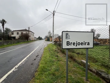 Terreno para Venda em Mazedo e Cortes