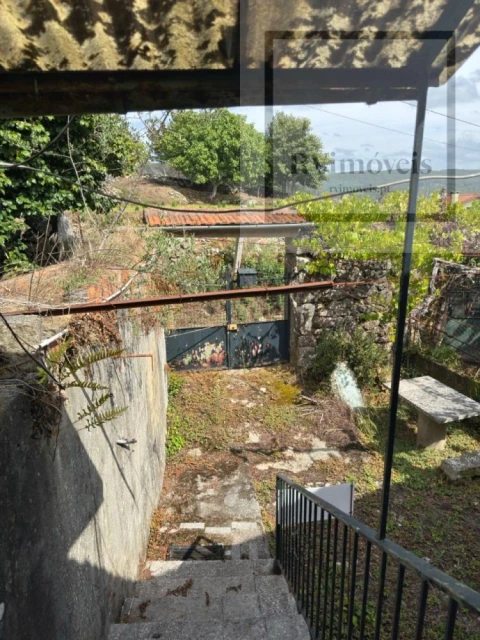 Moradia T5 para Venda em Covas