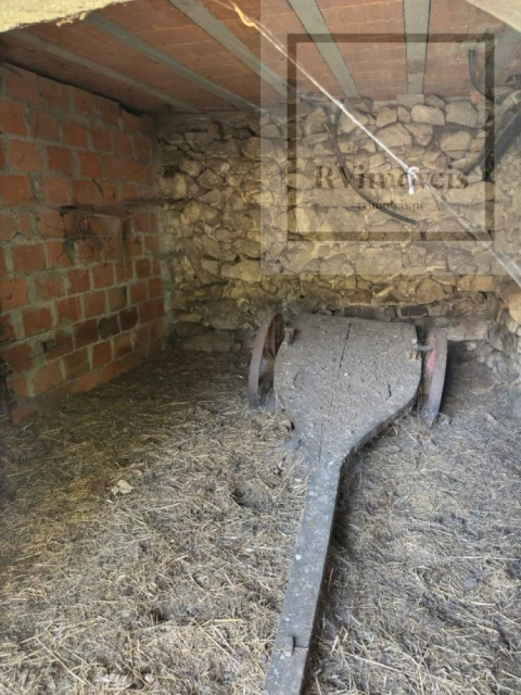 Moradia T5 para Venda em Covas