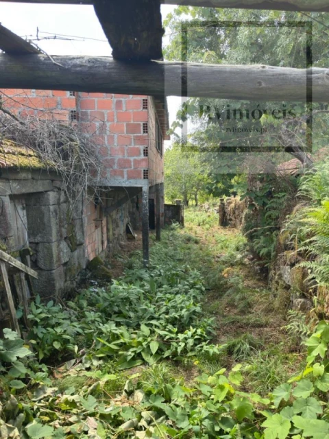 Moradia T5 para Venda em Covas