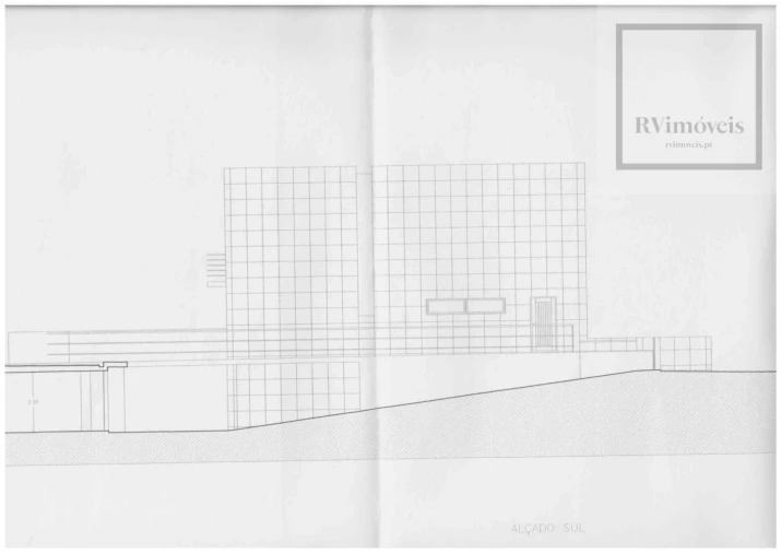 Terreno para Venda em Castêlo da Maia Foto 8