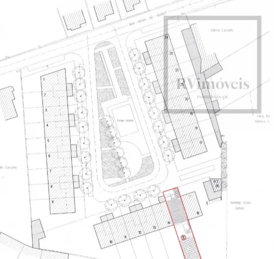 Terreno para Venda em Castêlo da Maia Foto 6