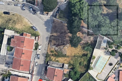 Terreno para Venda em Pedrouços