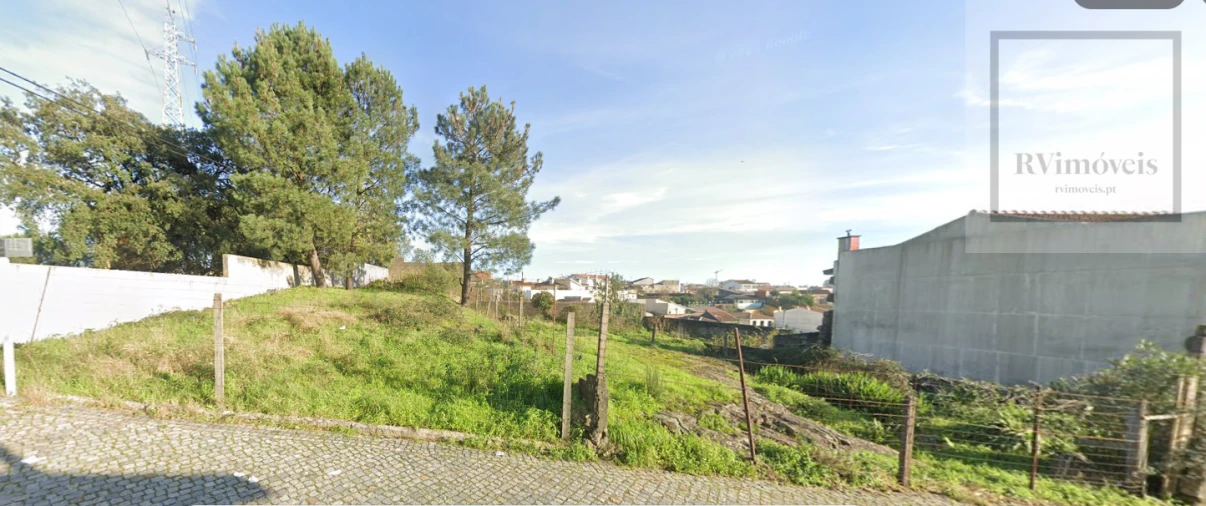 Terreno para Venda em Pedrouços Foto 2