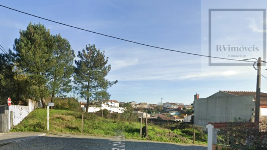 Terreno para Venda em Pedrouços