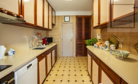 Apartamento T4 para Venda em Aldoar, Foz do Douro e Nevogilde