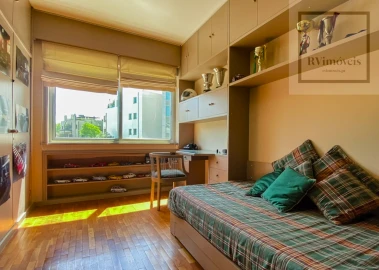 Apartamento T4 para Venda em Aldoar, Foz do Douro e Nevogilde