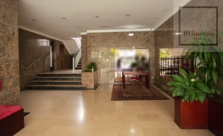 Apartamento T4 para Venda em Aldoar, Foz do Douro e Nevogilde