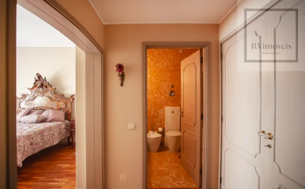 Apartamento T4 para Venda em Aldoar, Foz do Douro e Nevogilde