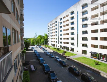 Apartamento T4 para Venda em Aldoar, Foz do Douro e Nevogilde