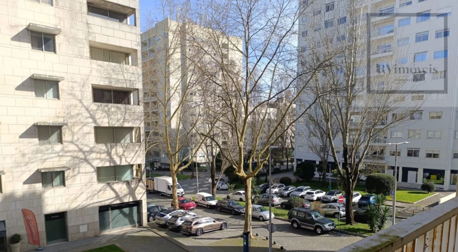 Apartamento T4 para Venda em Aldoar, Foz do Douro e Nevogilde Foto 4