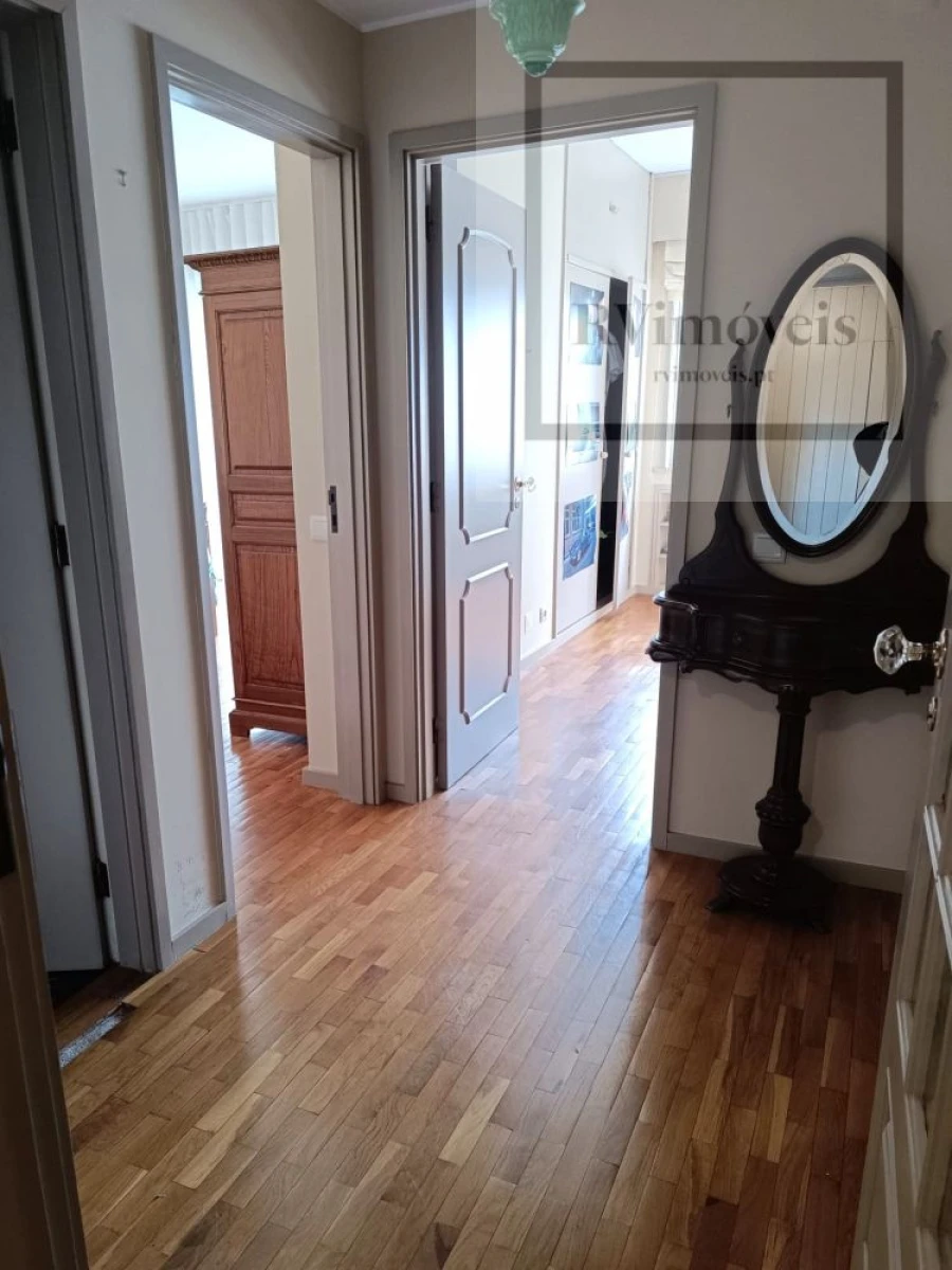 Apartamento T4 para Venda em Aldoar, Foz do Douro e Nevogilde Foto 11