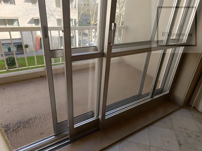 Apartamento T4 para Venda em Aldoar, Foz do Douro e Nevogilde Foto 8