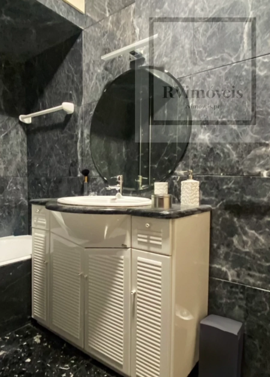 Apartamento T4 para Venda em Aldoar, Foz do Douro e Nevogilde Foto 30