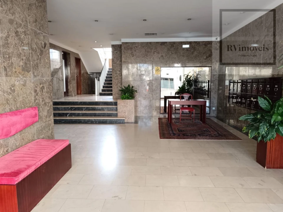 Apartamento T4 para Venda em Aldoar, Foz do Douro e Nevogilde Foto 5