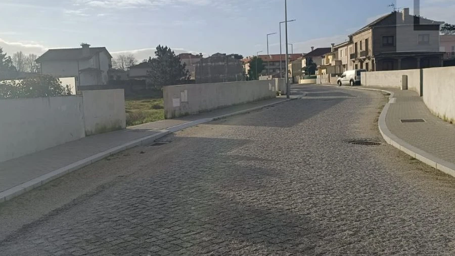 Terreno para Venda em Apúlia e Fão