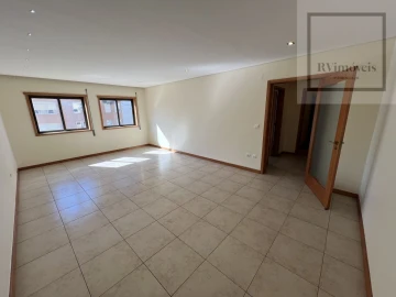 Apartamento T3 para Venda em Darque
