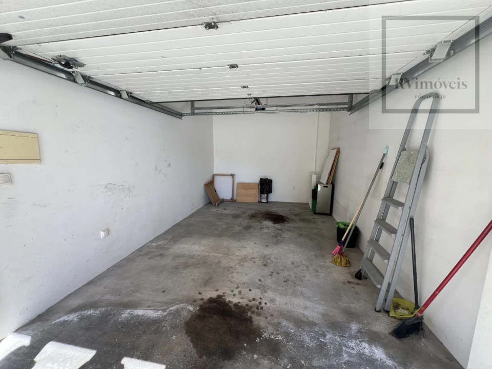 Apartamento T3 para Venda em Darque Foto 32