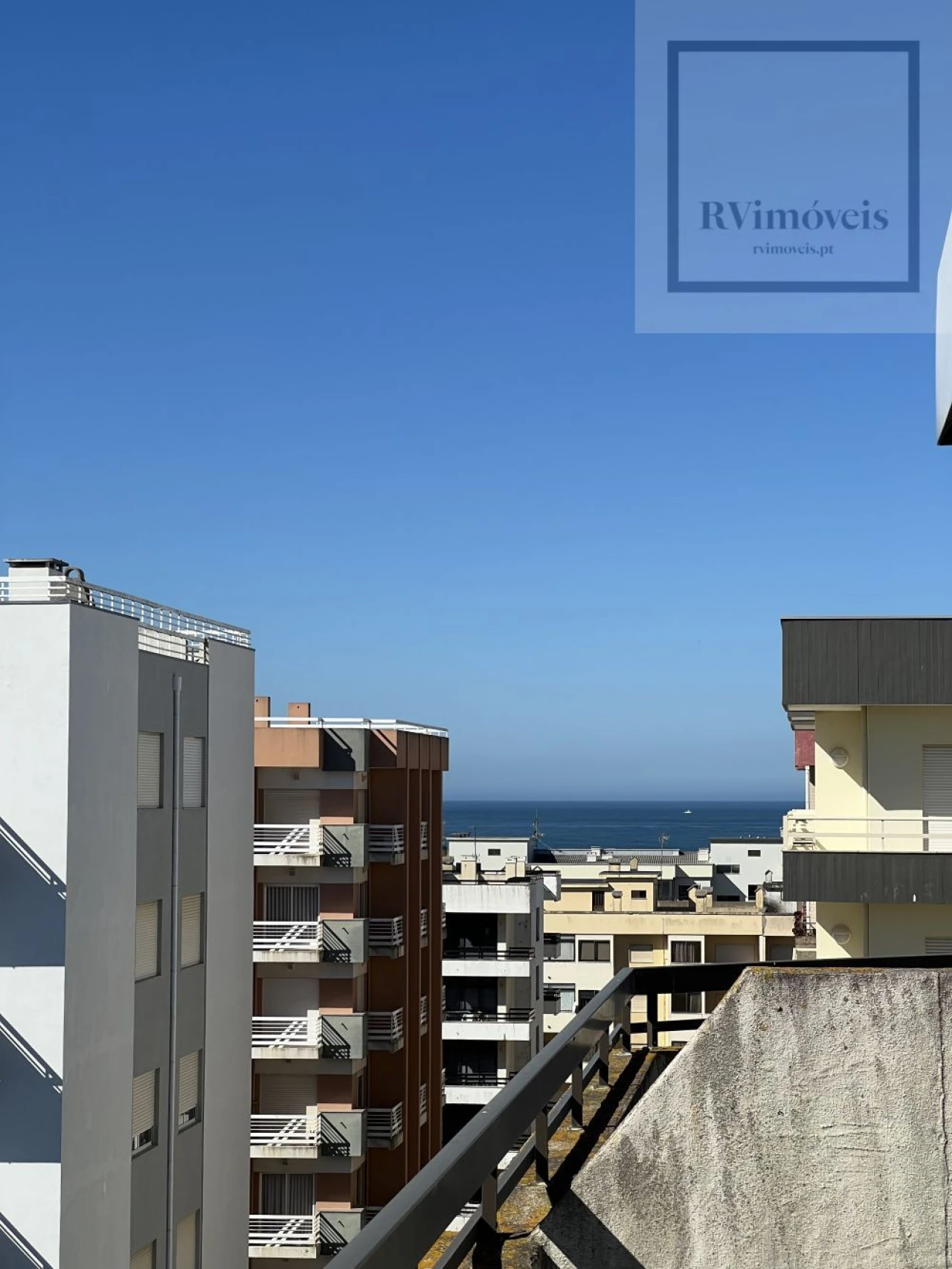 Apartamento T2 para Venda em Chafe Foto 3