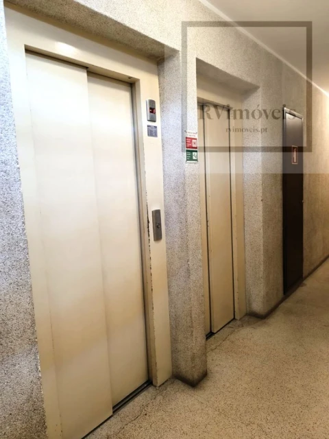Apartamento T2 para Venda em São Mamede de Infesta e Senhora da Hora