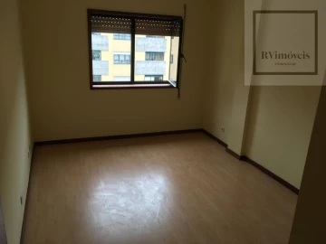 Apartamento T2 para Venda em São Mamede de Infesta e Senhora da Hora