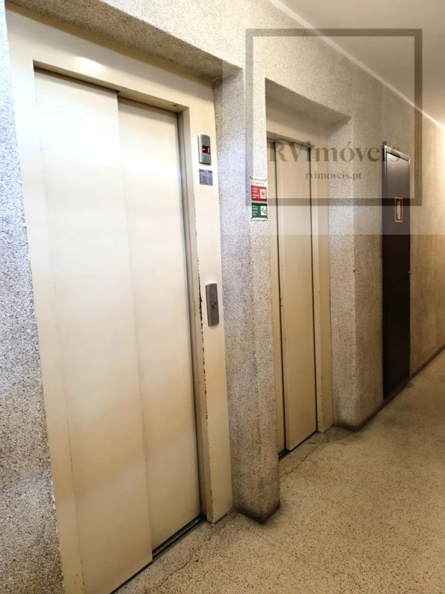 Apartamento T2 para Venda em São Mamede de Infesta e Senhora da Hora Foto 6