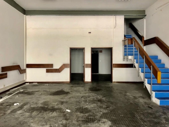 Loja para Arrendamento em Ramalde Foto 8