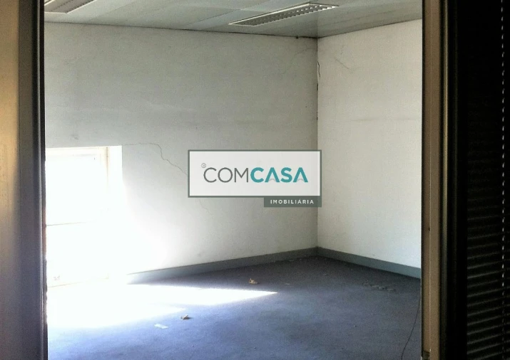 Loja para Arrendamento em Matosinhos e Leça da Palmeira Foto 11