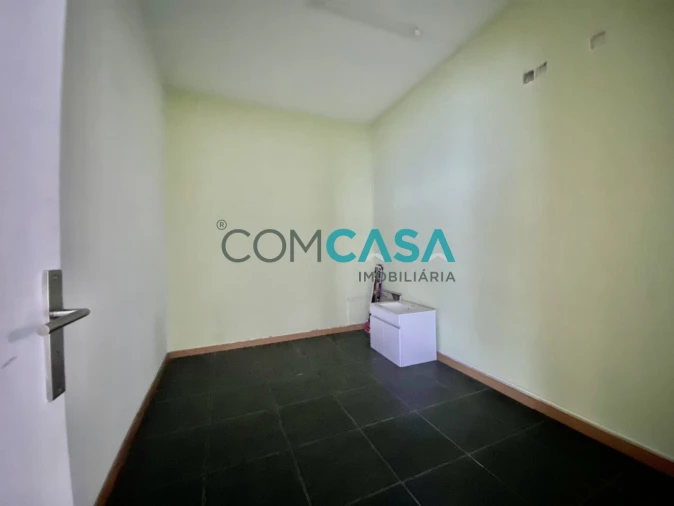 Loja para Arrendamento em Matosinhos e Leça da Palmeira Foto 12