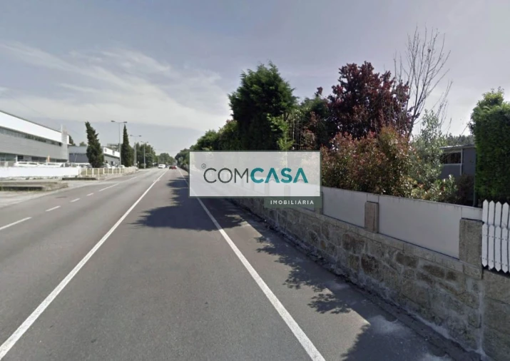 Loja para Venda em Vilar de Pinheiro Foto 2