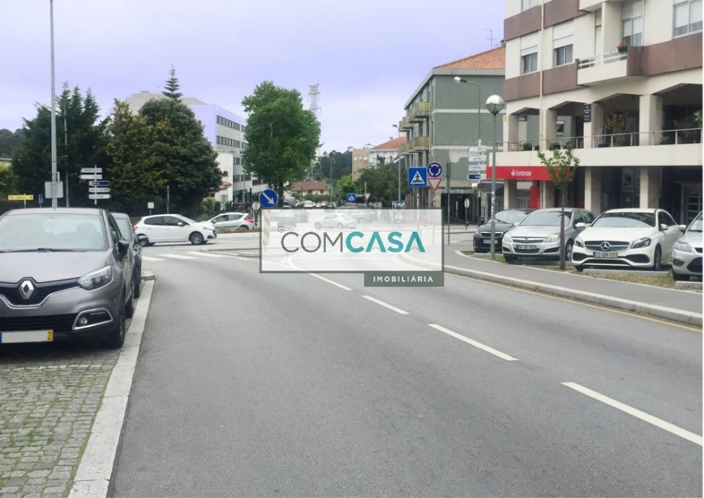 Loja para Venda em São Mamede de Infesta e Senhora da Hora Foto 4