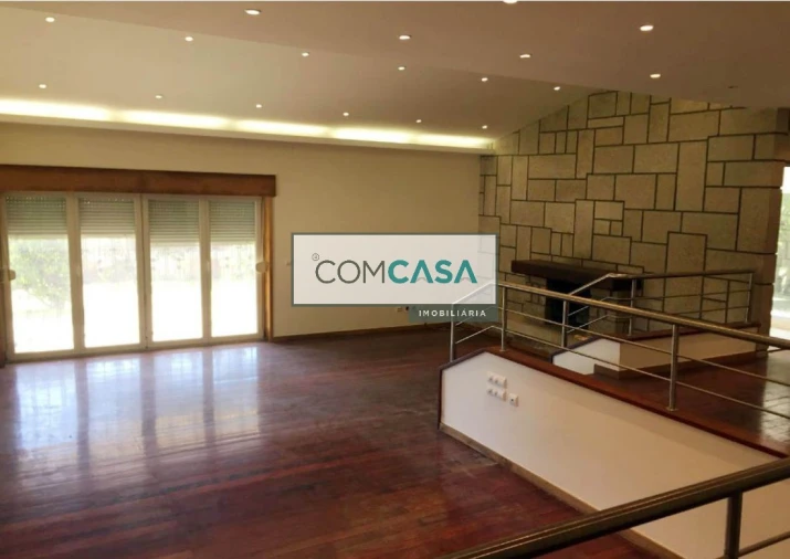 Moradia T4 para Venda em Vila Chã Foto 11