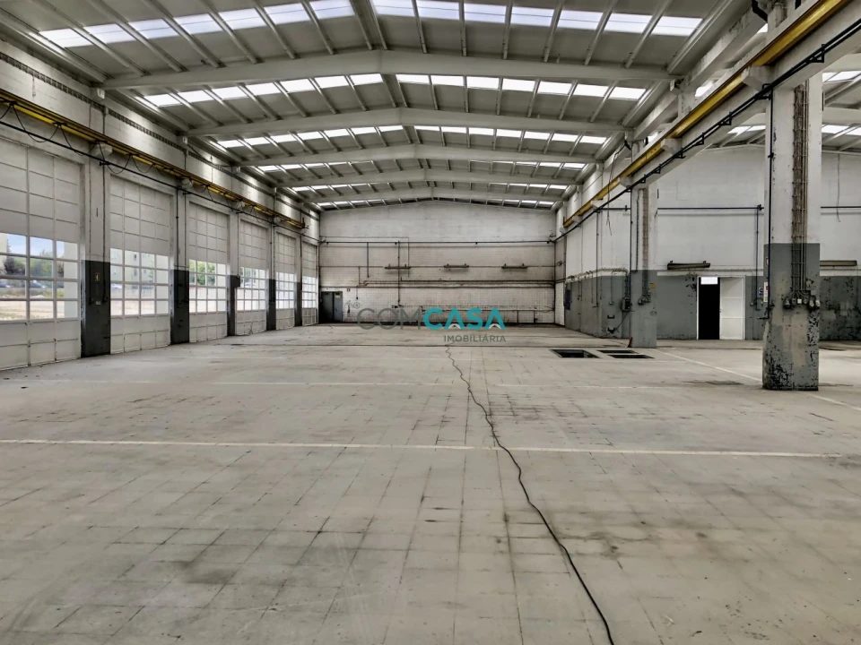 Loja para Arrendamento em São Mamede de Infesta e Senhora da Hora Foto 11