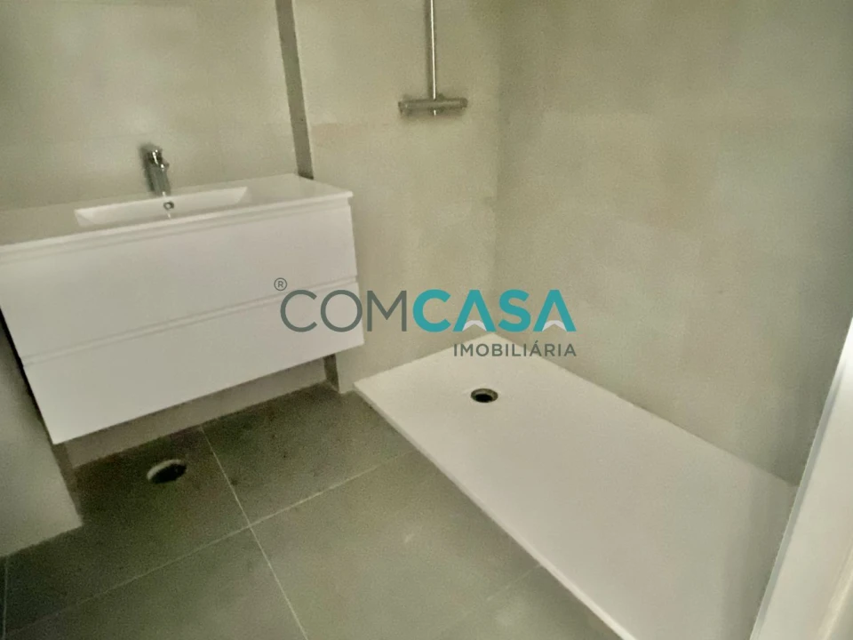 Apartamento T3 para Venda em Paranhos Foto 10