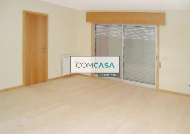 Apartamento T5 para Venda em Campanhã