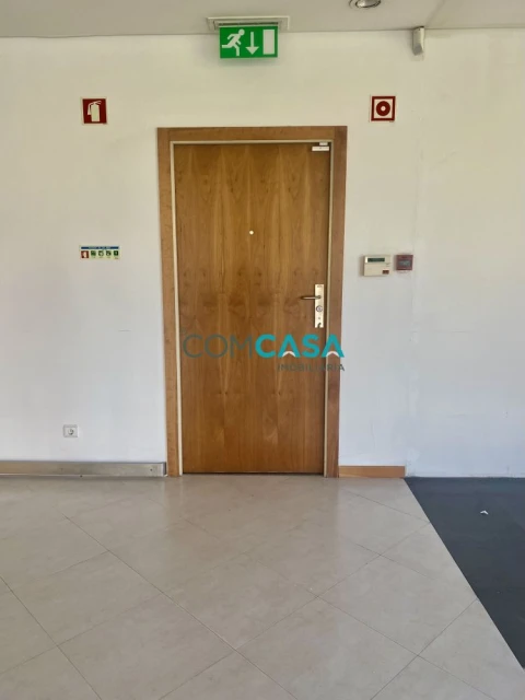 Loja para Arrendamento em Ramalde