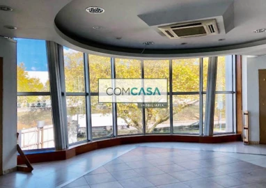 Loja para Arrendamento em Ramalde