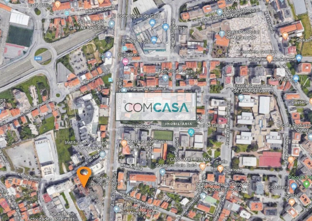 Loja para Venda em Santa Marinha e São Pedro da Afurada Foto 1