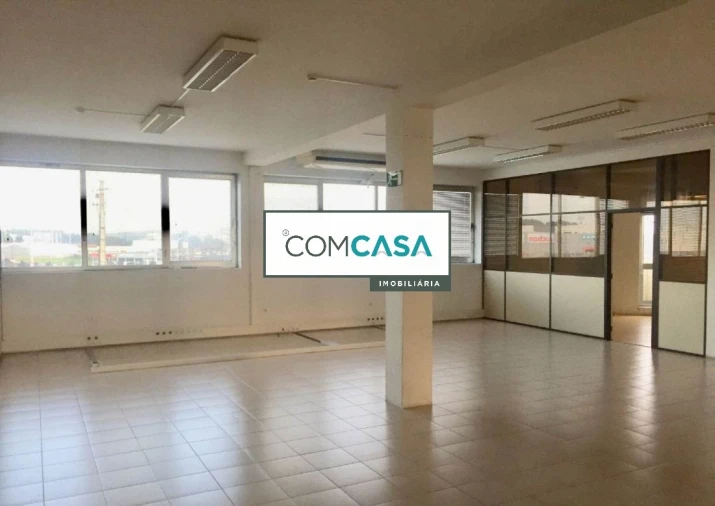 Loja para Arrendamento em Matosinhos e Leça da Palmeira Foto 2