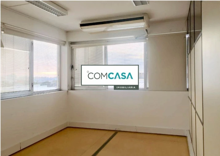 Loja para Arrendamento em Matosinhos e Leça da Palmeira Foto 9