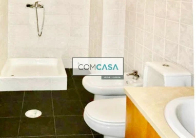 Moradia T3 para Venda em Perafita, Lavra e Santa Cruz do Bispo