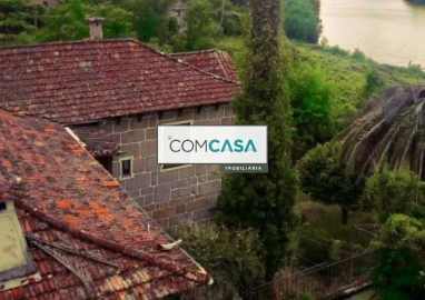 Quinta T6 para Venda em Sobrado e Bairros