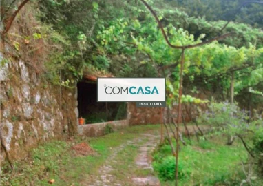 Quinta T6 para Venda em Sobrado e Bairros