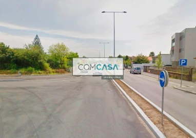 Loja para Arrendamento em Perafita, Lavra e Santa Cruz do Bispo