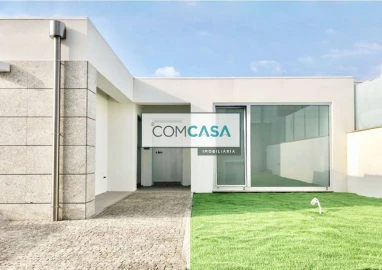 Moradia T4 para Venda em Vila Nova da Telha