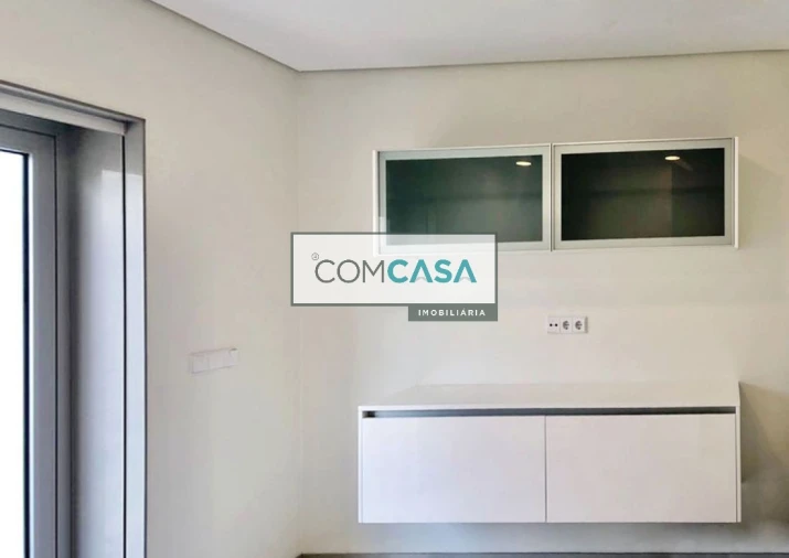 Moradia T4 para Venda em Vila Nova da Telha Foto 23