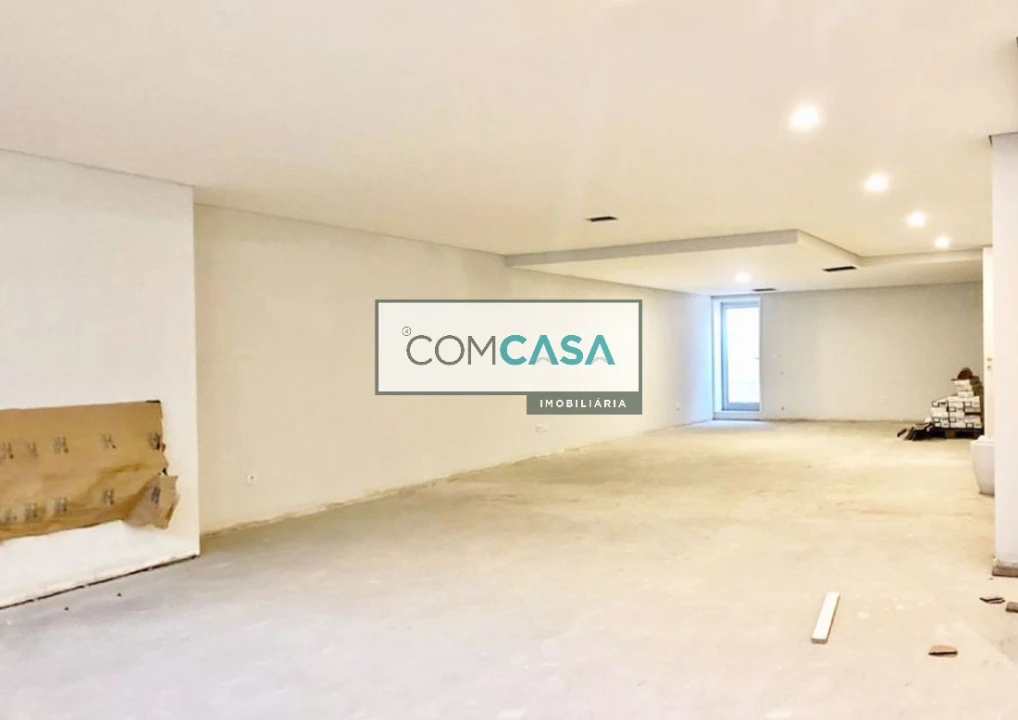 Moradia T4 para Venda em Vila Nova da Telha Foto 27