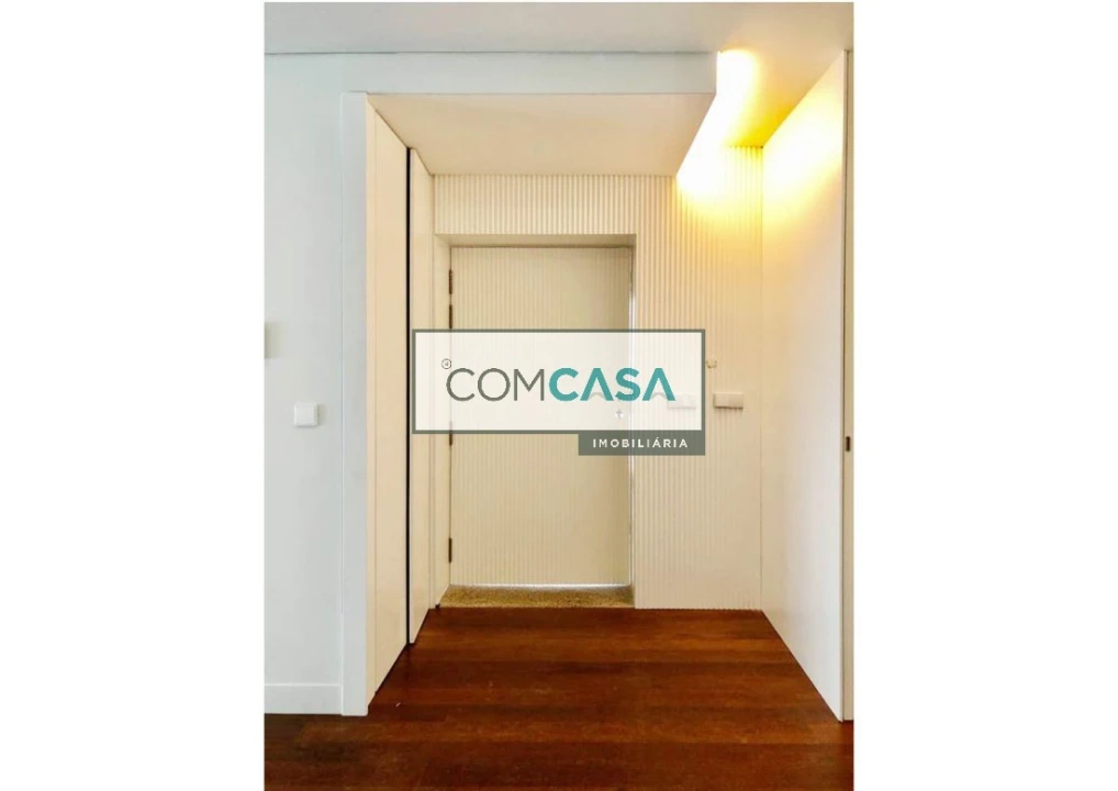 Moradia T4 para Venda em Vila Nova da Telha Foto 30